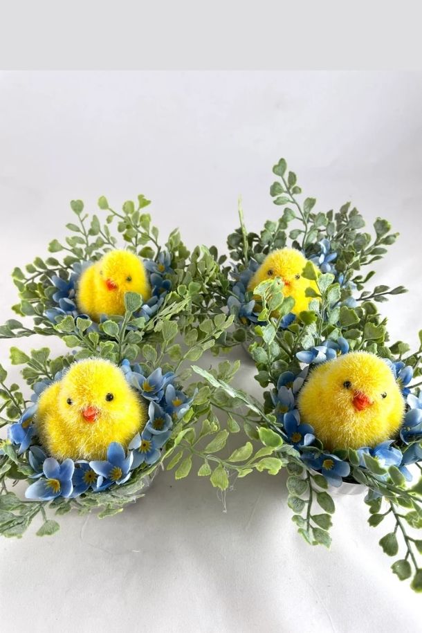 Spring Table Decor 13