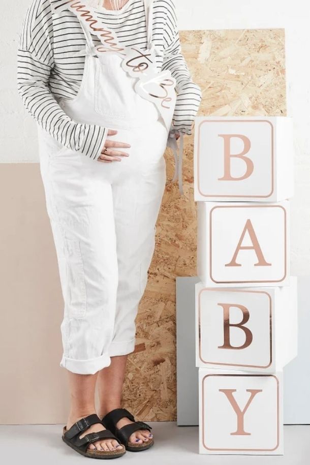 classy baby shower ideas 34