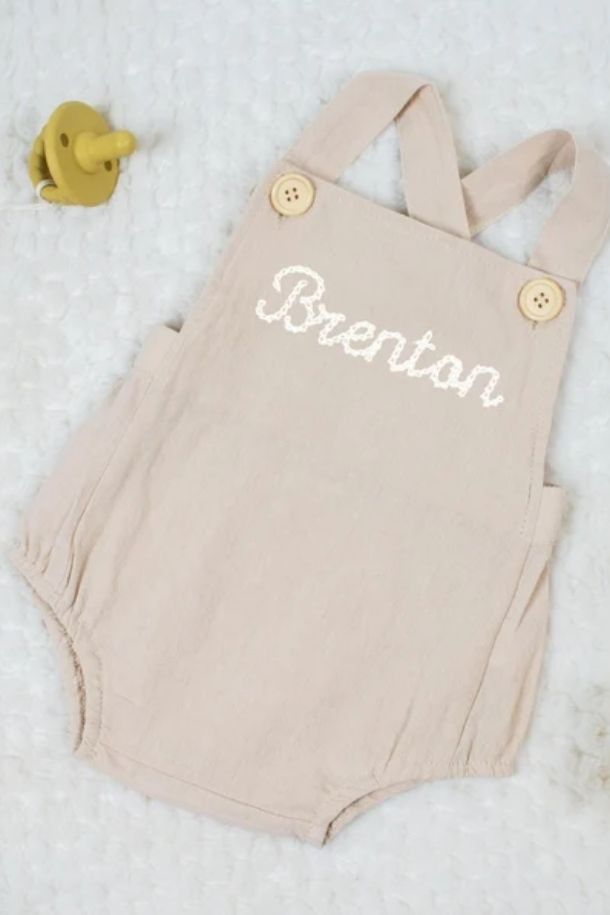 classy baby shower ideas 44