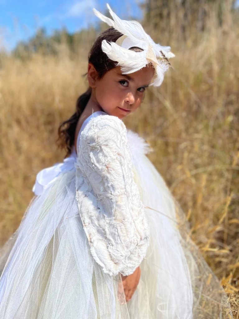50 Satisfying Kids Halloween Costumes To Love 8 image 580
