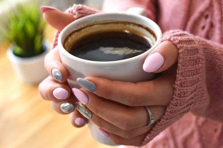 25 Easy Pastel Nails That Are So Easy to Do