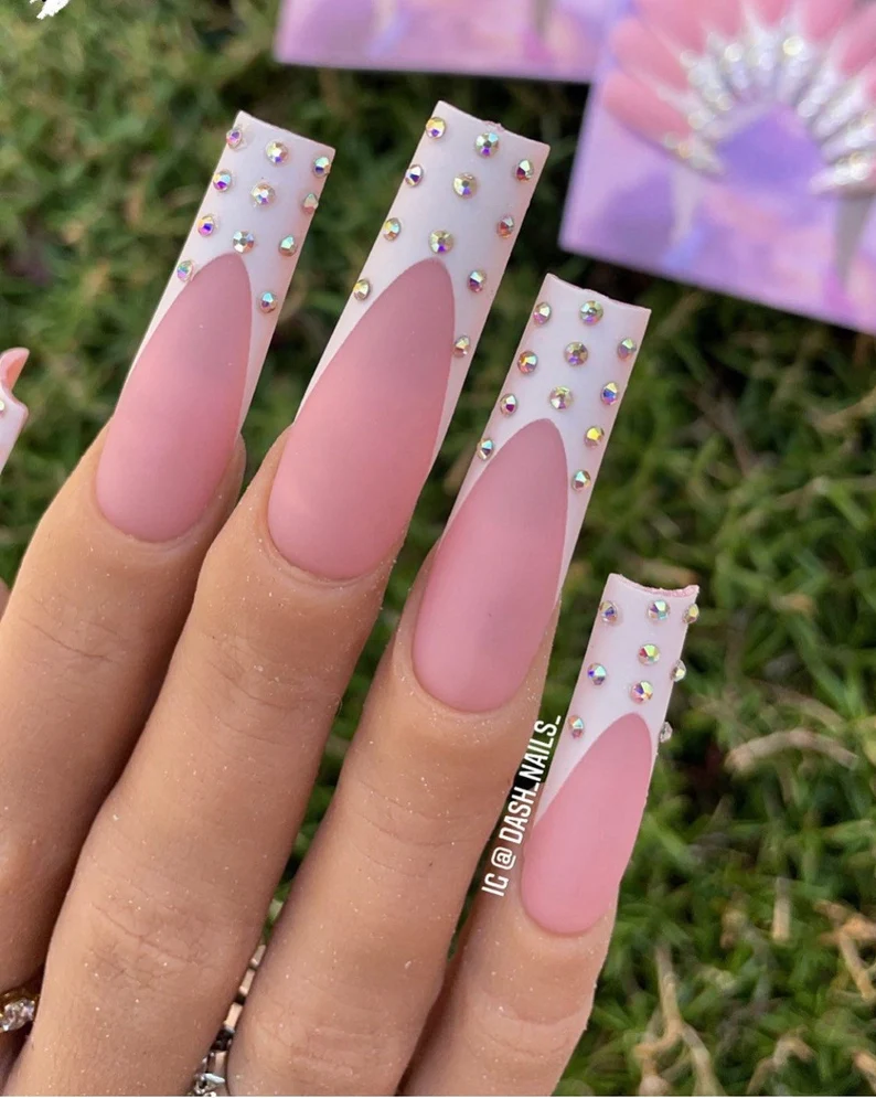 81 Cute Nails Designs To Get For Your Birthday 51 image 324
