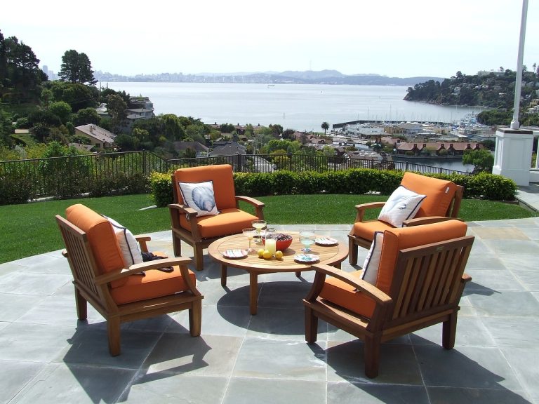 25 Out of This World Best DIY Outdoor Patio Ideas