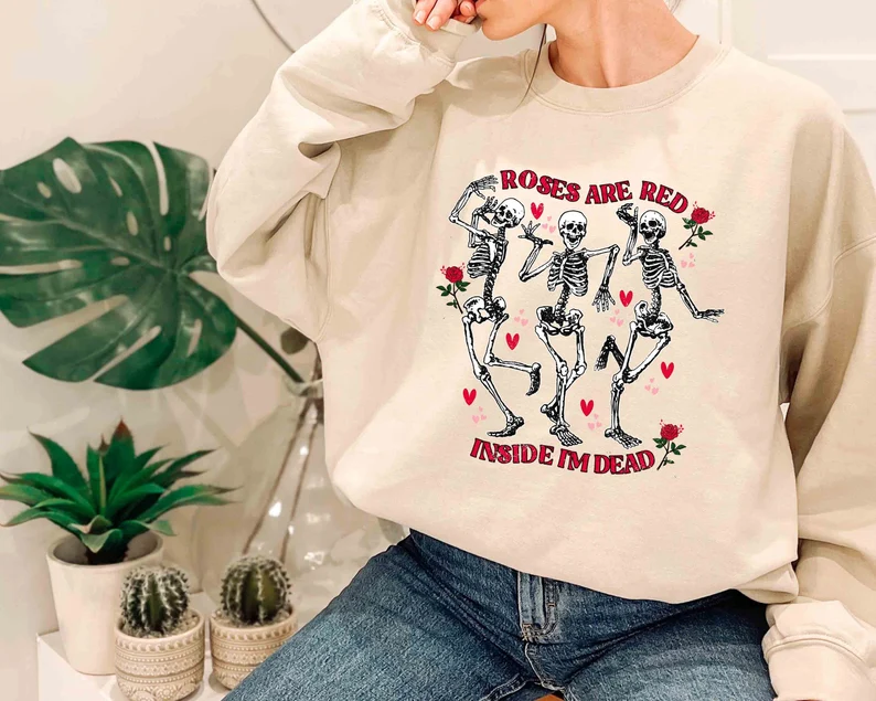 51 Cute Women's Valentines Day Sweatshirts To Look Full of Love 61 image 15