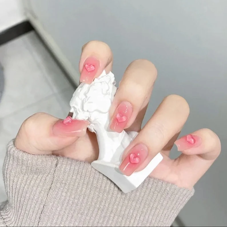 35 Beautiful Heart Nail Designs To Spread Your Love 9 image 31