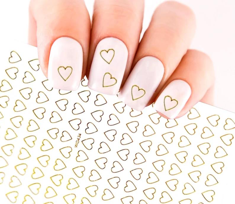 35 Beautiful Heart Nail Designs To Spread Your Love 12 image 35