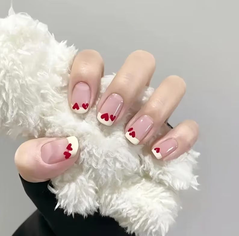 35 Beautiful Heart Nail Designs To Spread Your Love 26 image 50