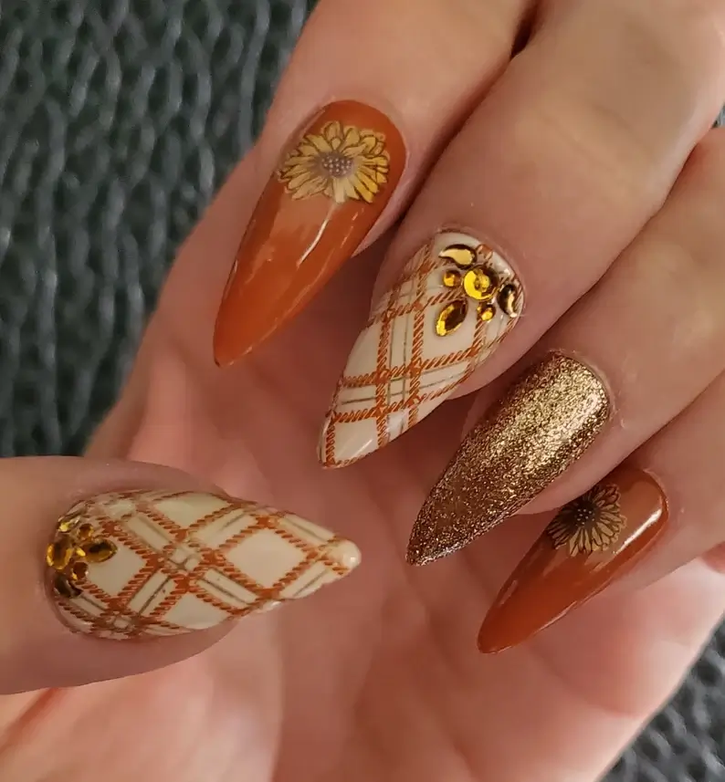 Burnt Orange Nails 18